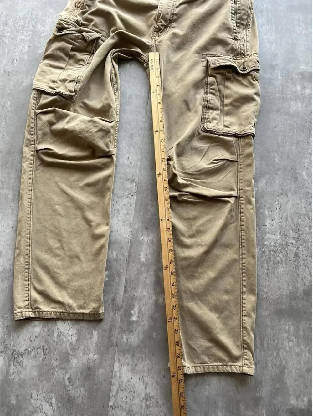 Vintage Levi’s Cargo Pants Khaki Utility Military Workwear